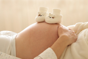 Quel lien existe t-il entre les pertes blanches et la grossesse?